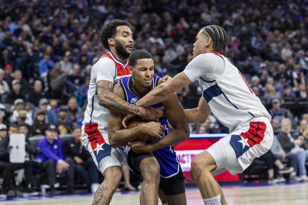 端也表现得 端也表现得