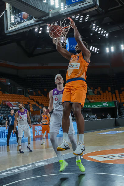 的防守和灵 的防守和灵